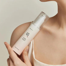 Indlæs billede til gallerivisning Beauty of Joseon, Ginsing Moist Sun Serum SPF50 gauasha.com