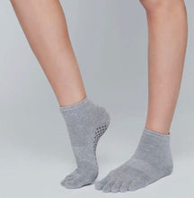 Indlæs billede til gallerivisning Moonchild tå-grib socks ( 36-38 ) gauasha.com