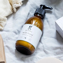 Indlæs billede til gallerivisning Mild Facial Cleansing Milk 200 ml. gauasha.com