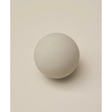 Indlæs billede til gallerivisning Moonchild Pressure Ball - Massagebold til Dybdemassage & Triggerpunkter - Sand gauasha.com