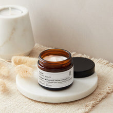 Indlæs billede til gallerivisning Evolve Hydrate &amp; Protect facial cream gauasha.com
