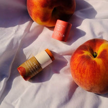 Indlæs billede til gallerivisning Lip balm tint - peach gauasha.com
