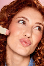 Indlæs billede til gallerivisning RTwist and go blush stick - nem blushstick gauasha.com
